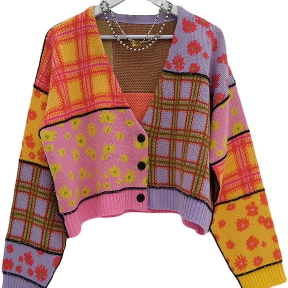 Women’s cropped floral sweater NWOT
